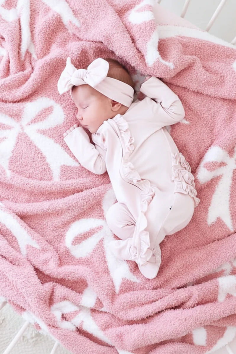 CuddleLaneâ„¢ Luxe Blankets | Bows