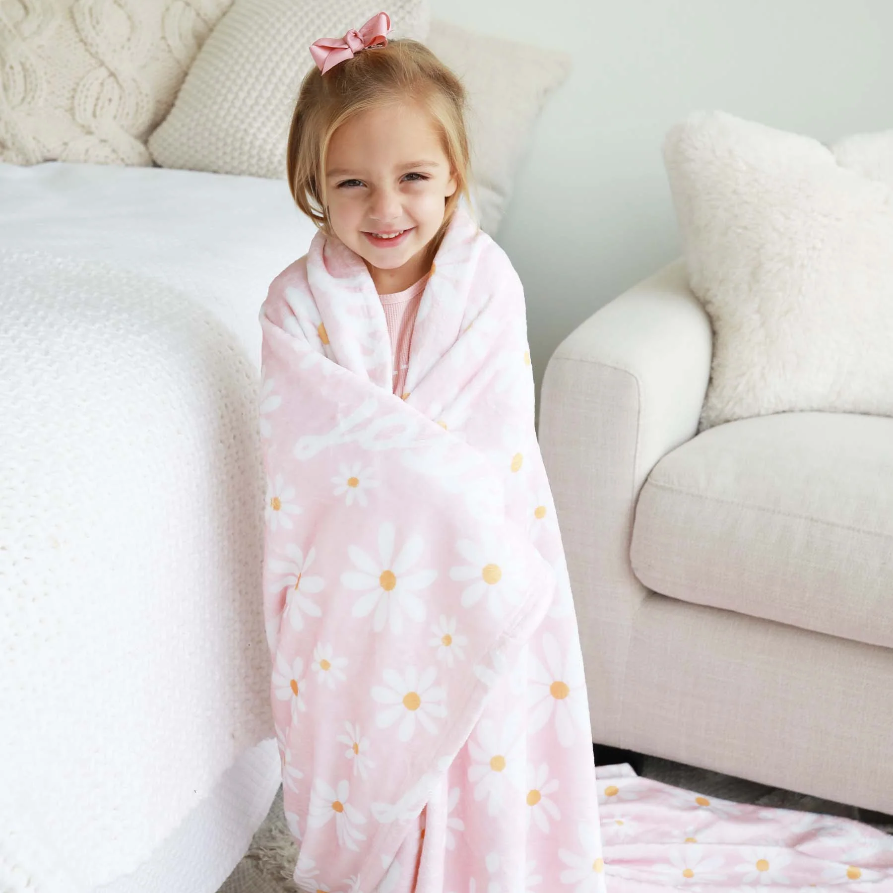 Daisy Garden Personalized Kids Blanket - Image 4
