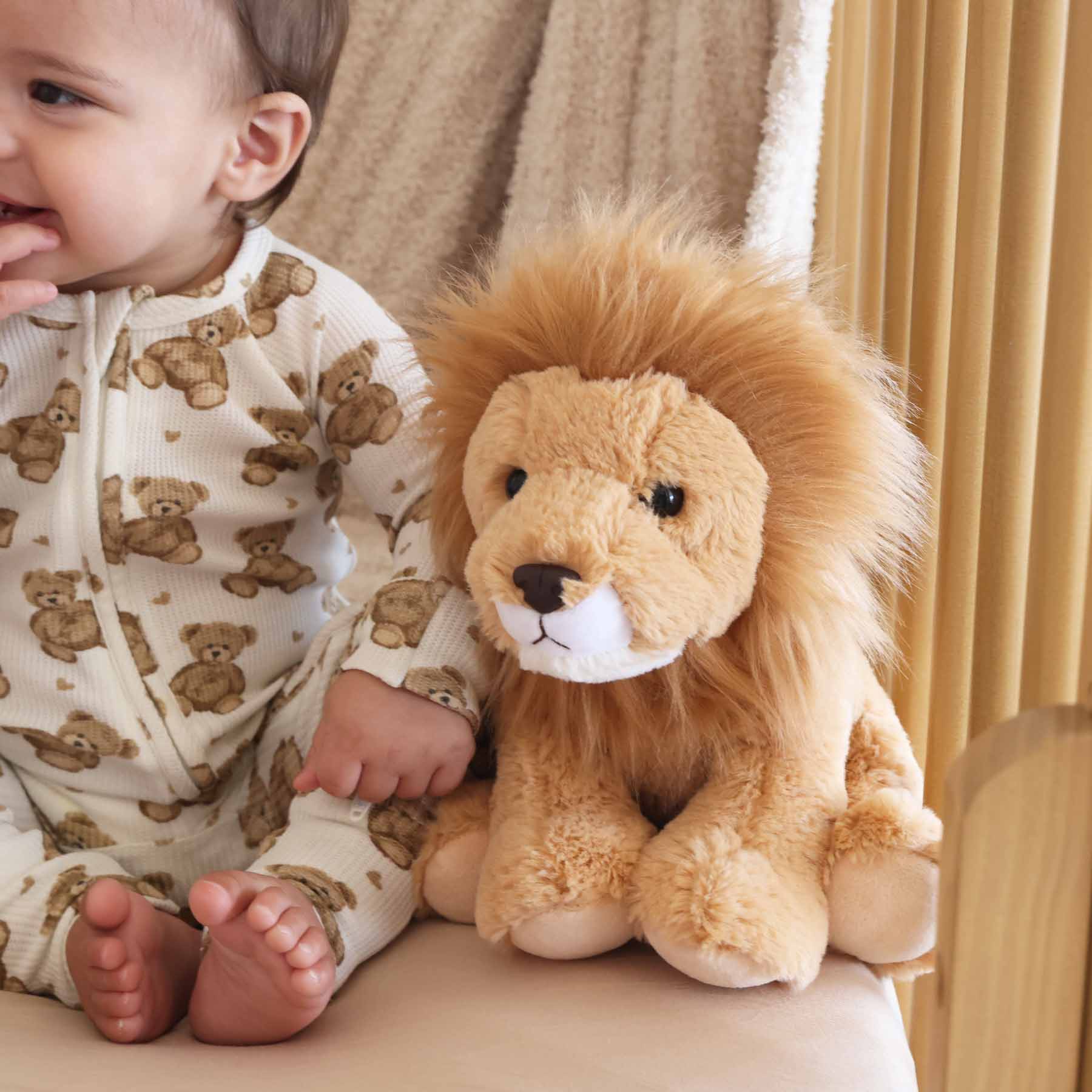 Large Cuddle Plush Friends | Rory Lion - Image 8