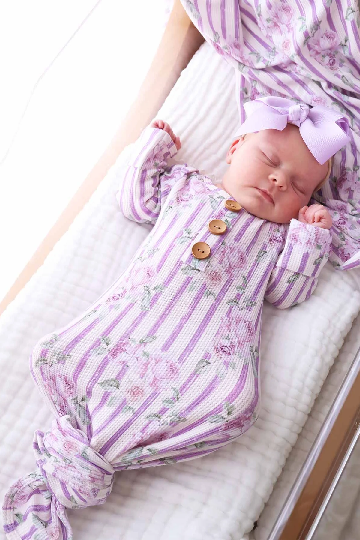 Lila's Lilacs Bamboo Waffle Newborn Baby Knot Gown & Hat Set - Image 6