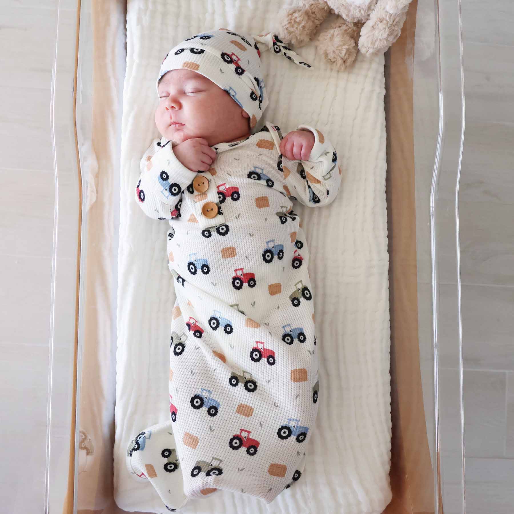 Little Farmer Bamboo Waffle Newborn Baby Knot Gown & Hat Set - Image 5