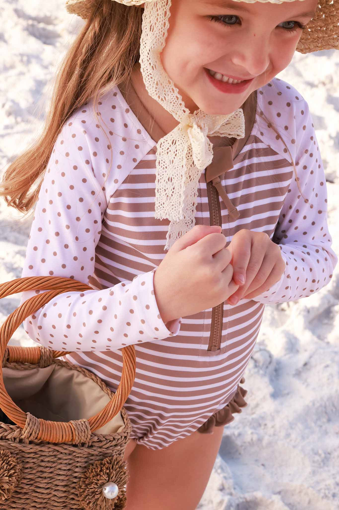 Long Sleeve Rash Guard with Front Zipper | Sandy Stripes - Image 7