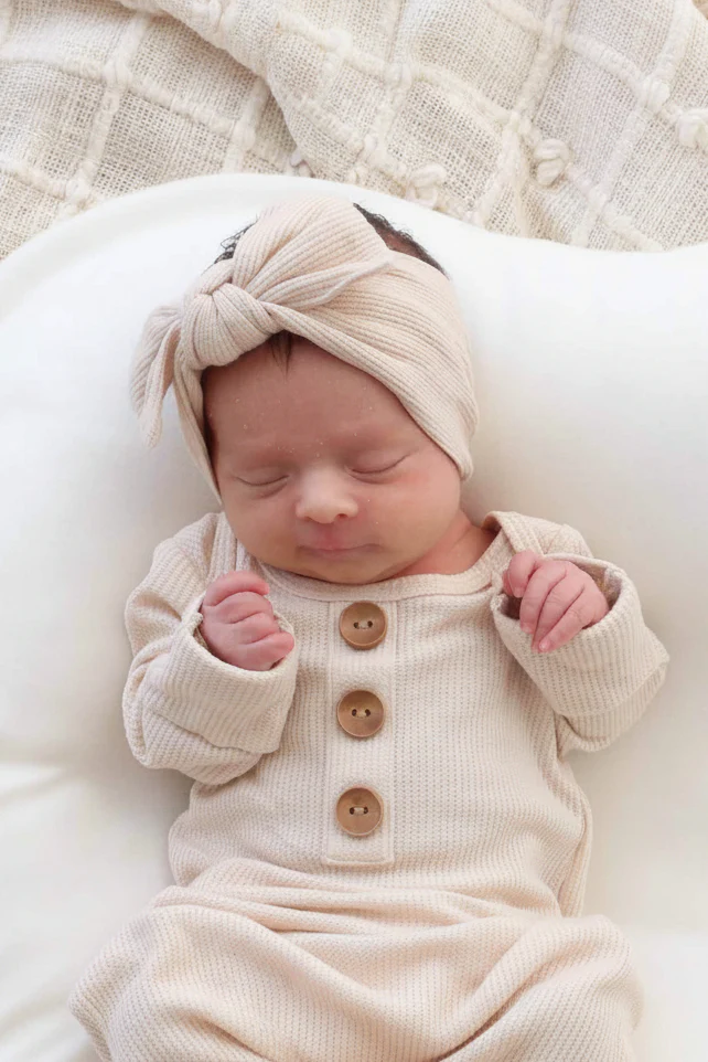 Oatmeal Bamboo Waffle Newborn Baby Knot Gown & Hat Set