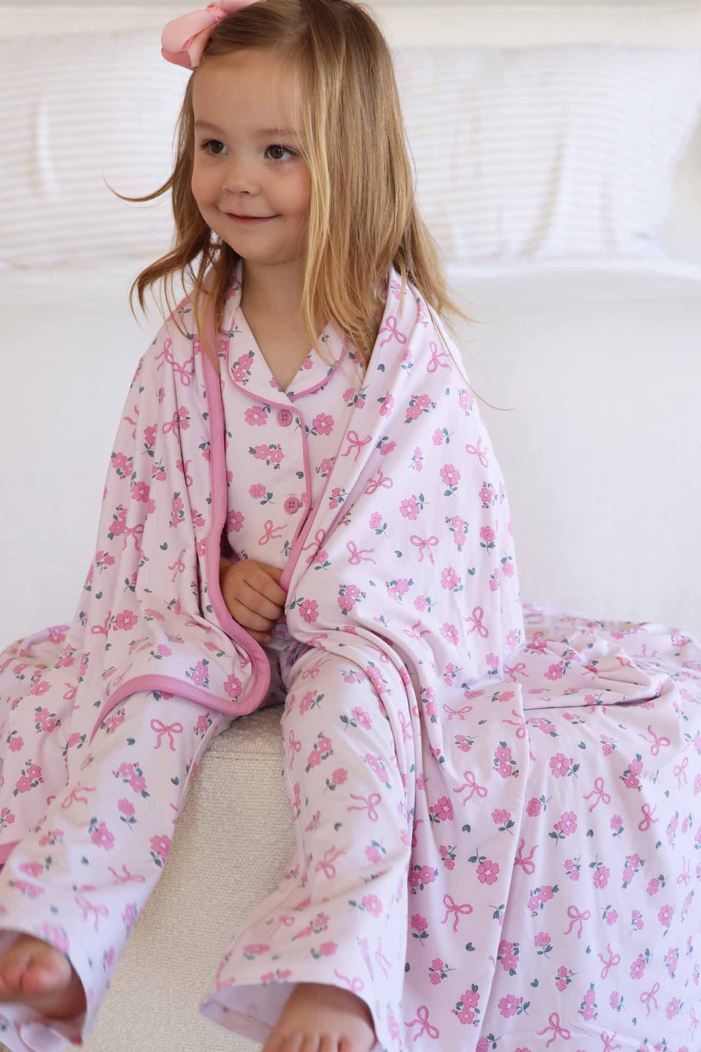 Ribbon & Roses Double Sided Bamboo Blanket | Pink - Image 6